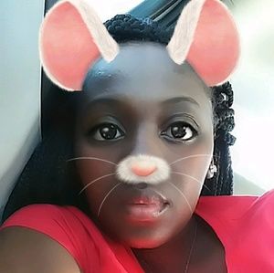 Meet your Posher, Javonne